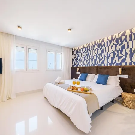 Near Beach Stunning Views & Comfort Malaga Exterior photo